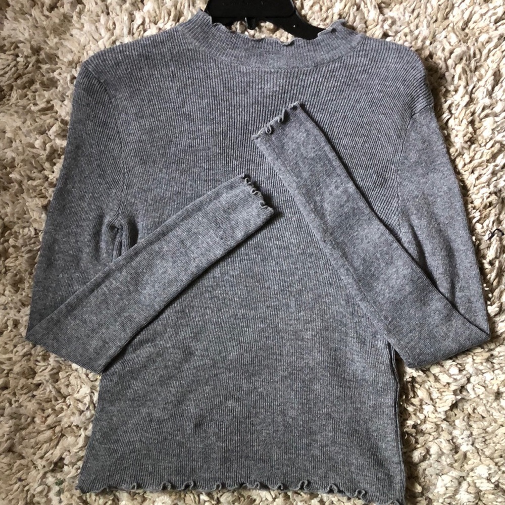 Plus Size Ruffled Gray Sweater